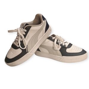 Puma Women's Black and White Sneakers